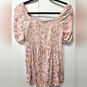 Isabel Maternity by Ingrid & Isabel Blouse Size S Woman's in floral print.